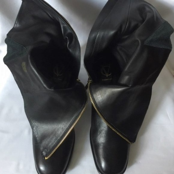 VINCE CAMUTO SIGNATURE Motorcycle Black Zipper Boot - Picture 13 of 16